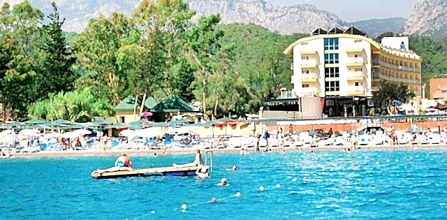 Lims Bona Dea Beach Hotel