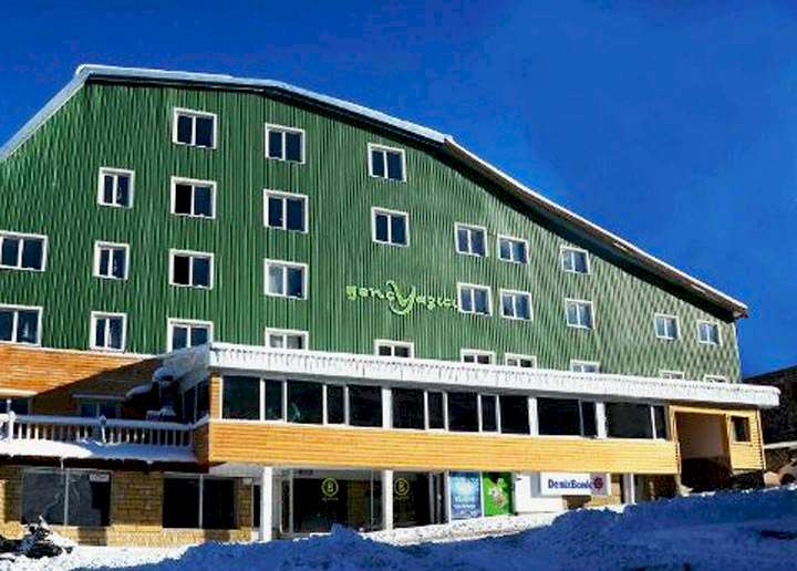 Genç Yazıcı Hotel  